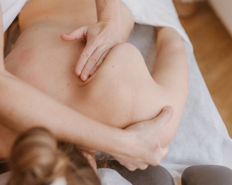 Rückenmassage 1130 Wien, 13. Bezirk Rückenmassage 1130 Wien, 13. Bezirk